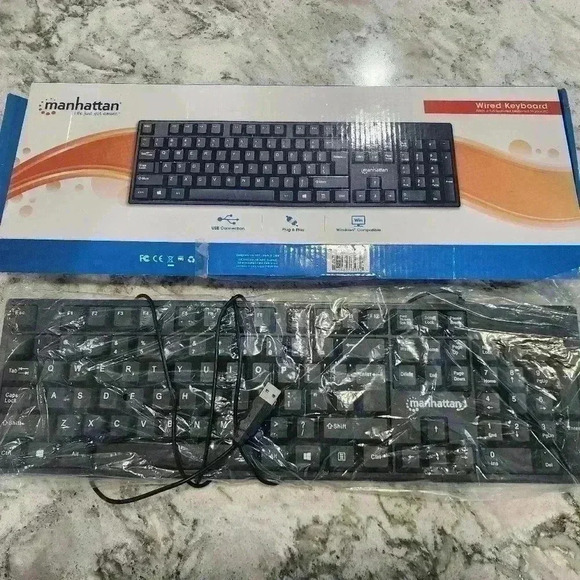 Manhattan 104-key Black Wired Keyboard with Built-in 5 ft. (1.5 m) USB-A Cable - Picture 1 of 3